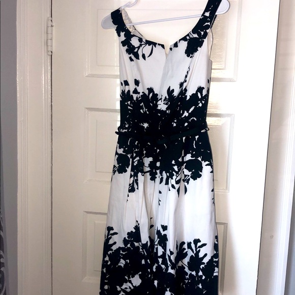 White House Black Market Floral print dress - Picture 1 of 2
